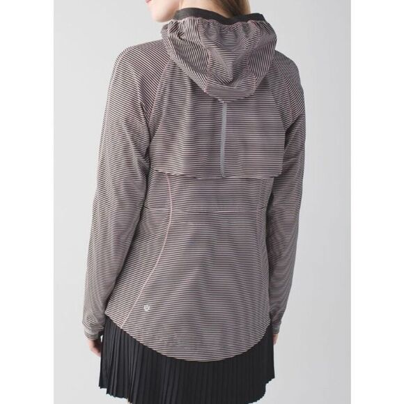 Lululemon Go The Distance Jacket Mini Pop Stripe Printed Mink Berry Black size 6 - Picture 11 of 11
